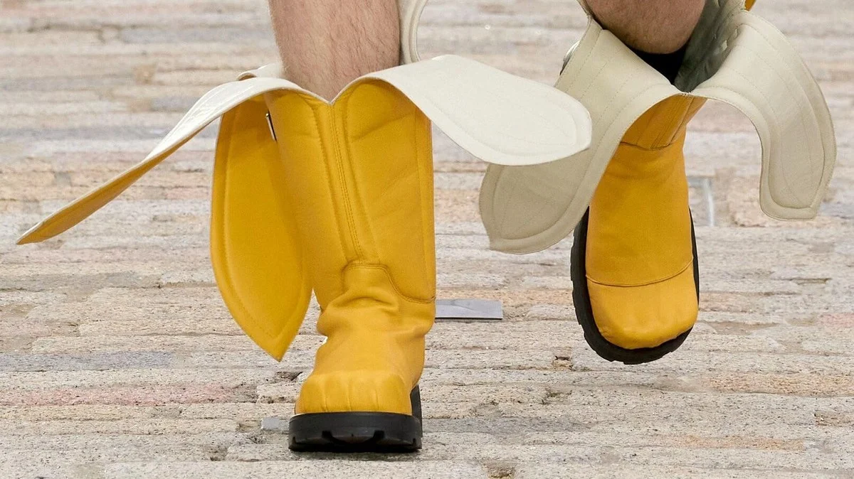 Bananenschillen wrijven over je schoenen geeft ze een glans als nieuw