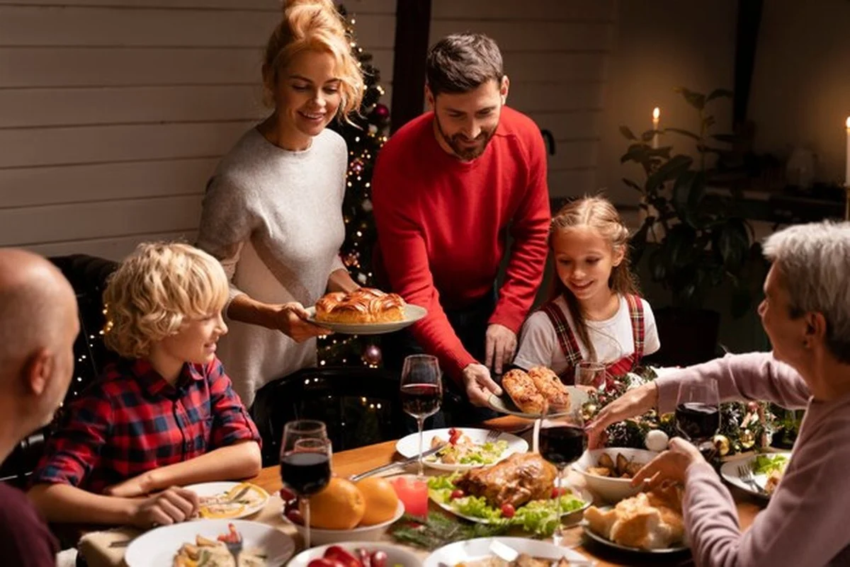 Dit doen families fout bij kerstdiner (en hoe je het voorkomt)