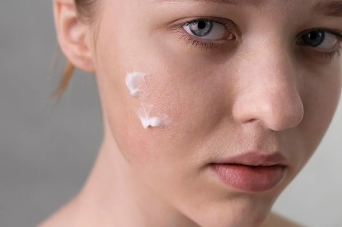 Dit routineertje bewaard je winterhuid op 50+ van schade