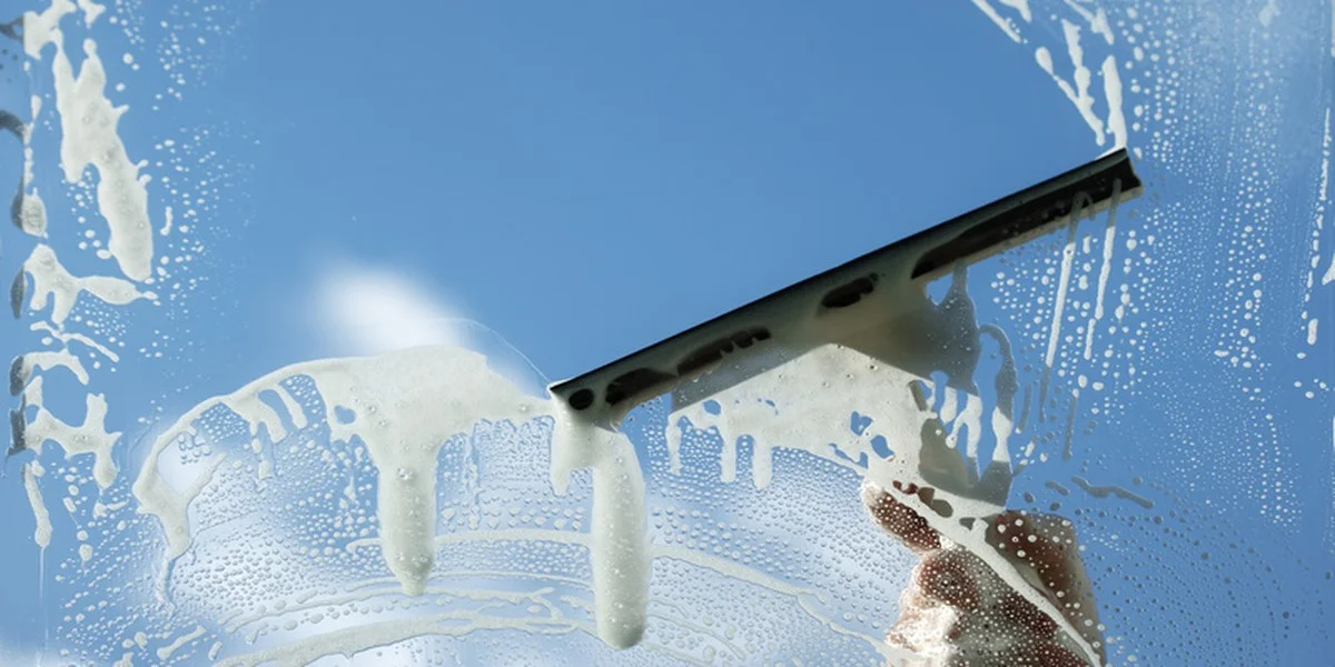 Koffiefilters voor ramen schoonmaken: de truc die glaszetters geheim hielden - image 2