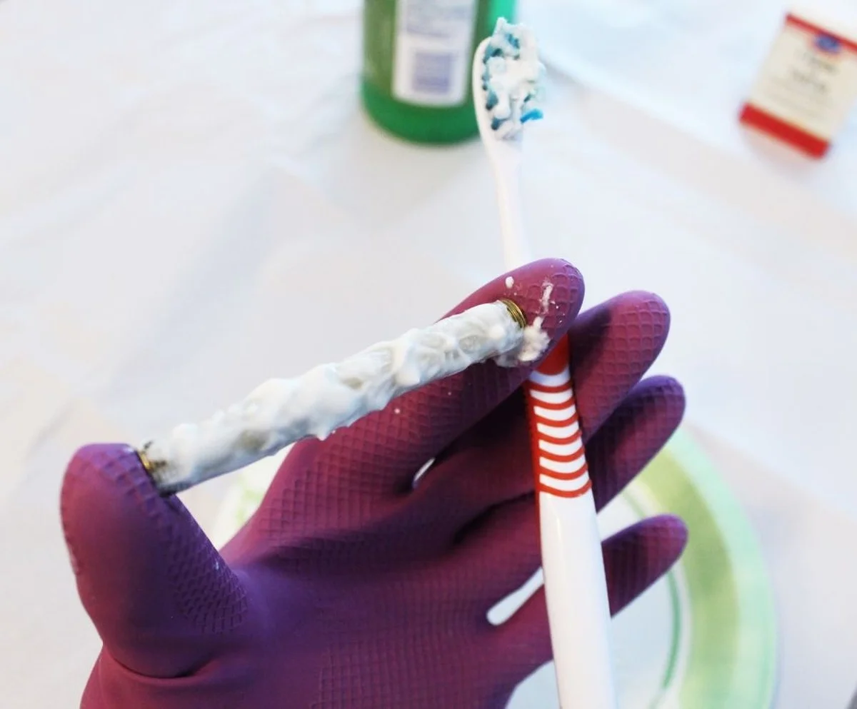 Tandpasta op je koppelingen? De onverwachte truc voor blinkende metalen - image 1