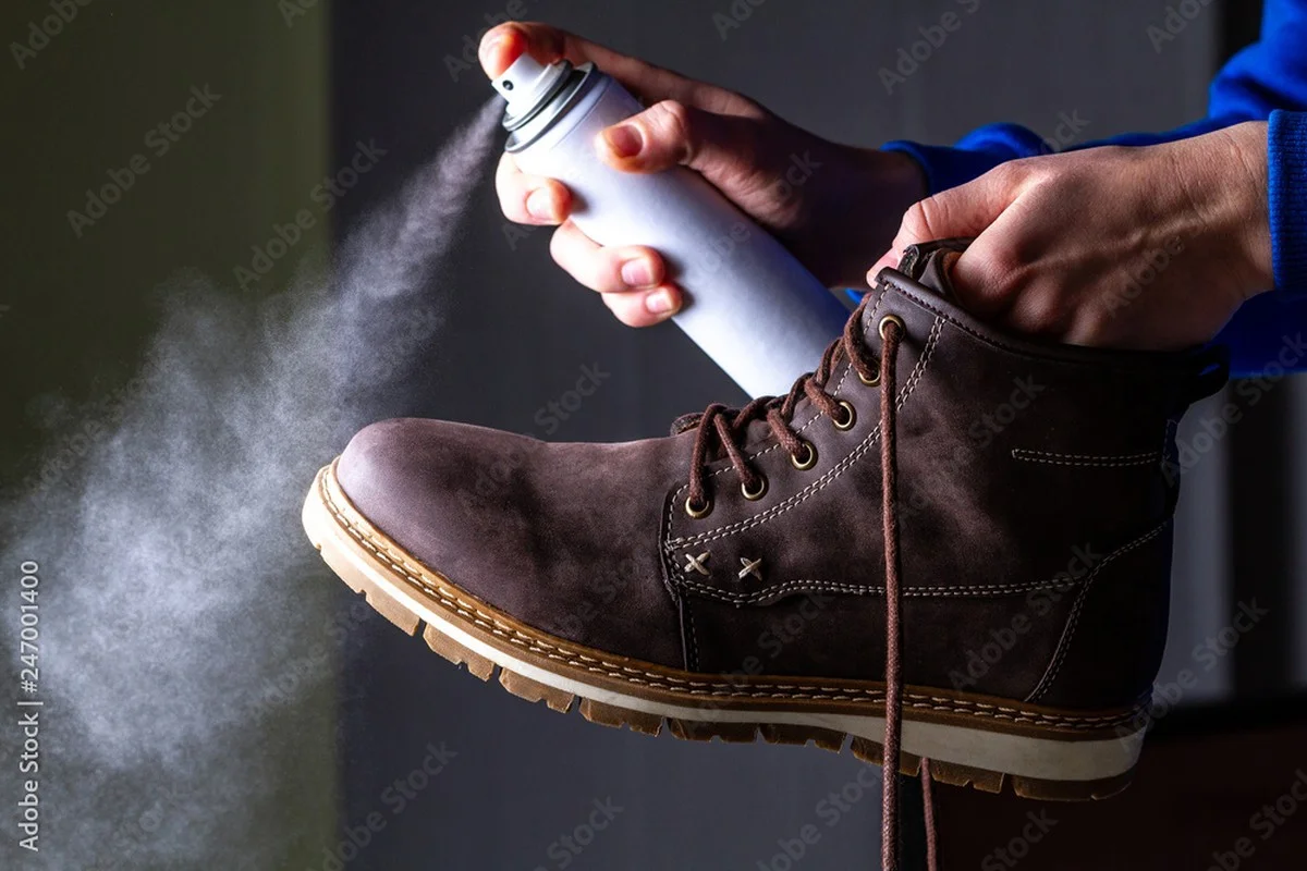 WD-40 op je laarzen? Waarom werkmannen dit elke winter doen - image 1