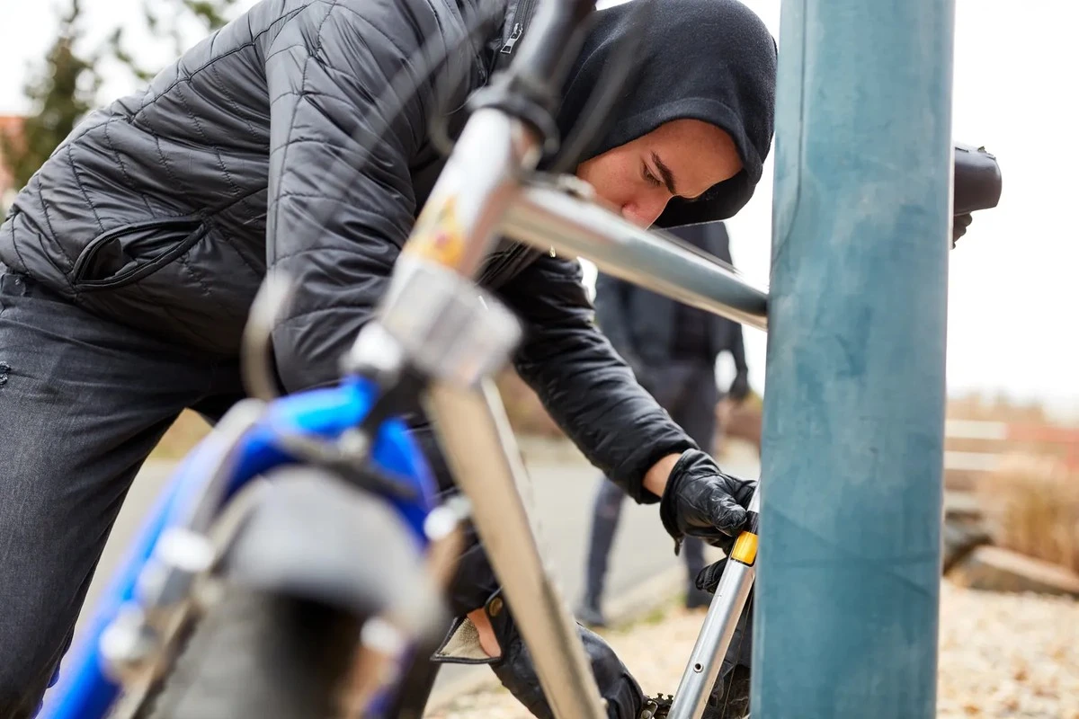 5 seconden truc van ex-dief maakt dure fietssloten overbodig