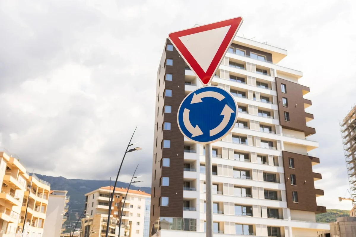 De fatale fout op rotondes die niemand ziet: zo voorkomt u gevaarlijke situaties