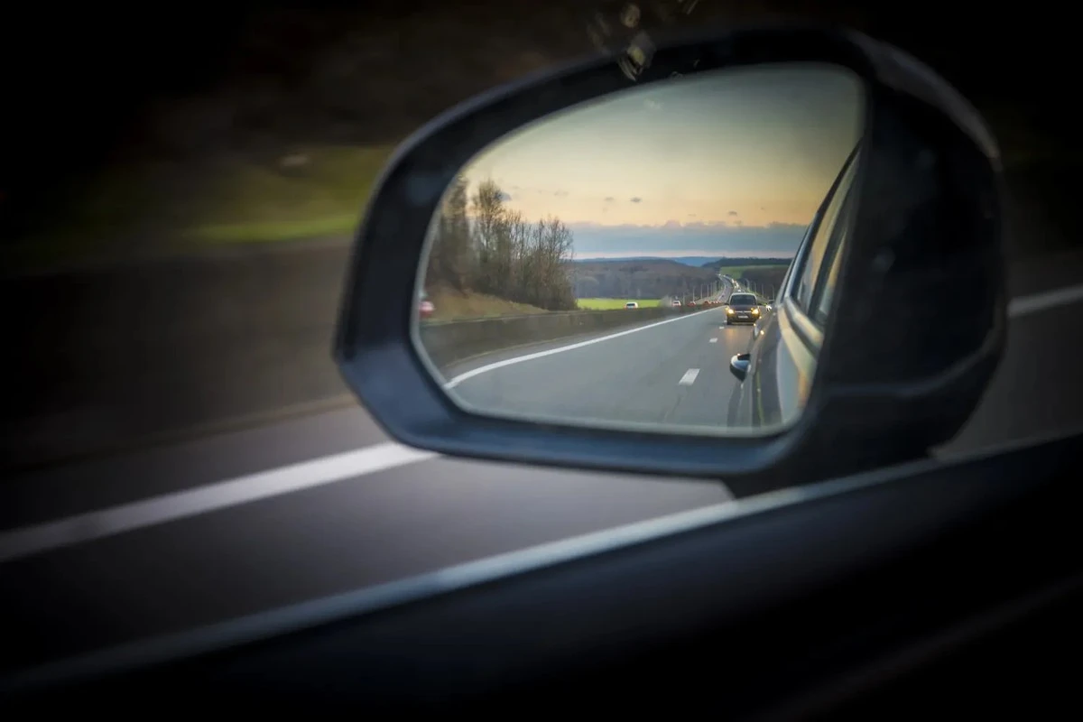 De slimme spiegel: uw auto kan meer dan u denkt