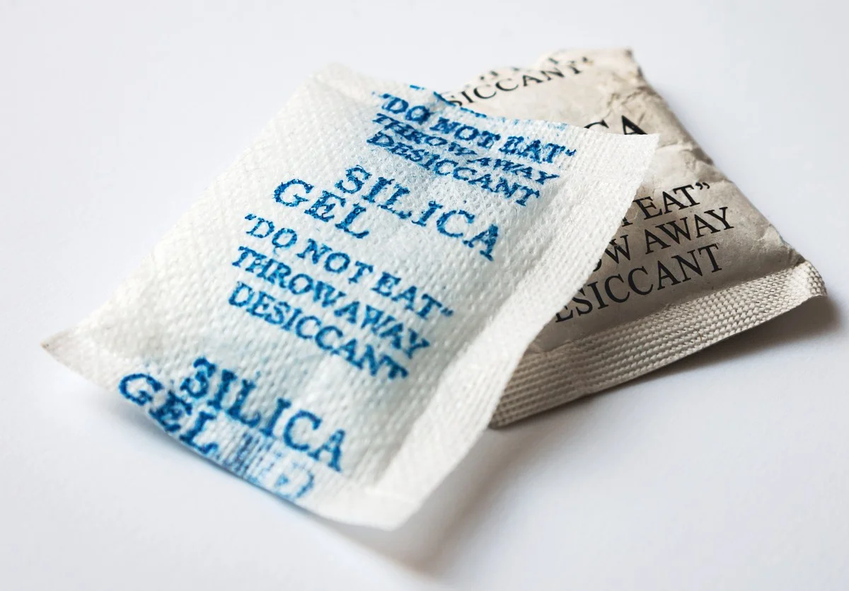 Een tandenstoker in je stopcontact: de truc tegen vochtigheid die nobody vertelt - image 1