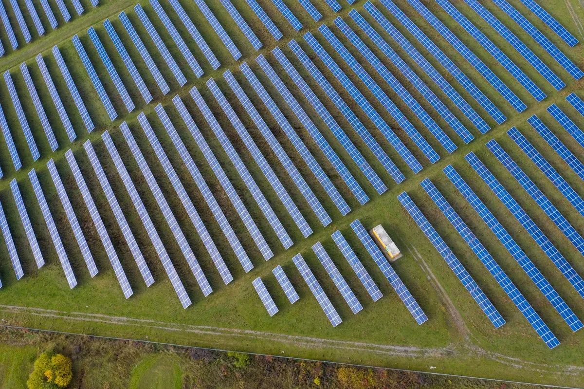 Europa's schone energie: meer dan fossiel, maar de strijd om lage prijzen begint nu pas