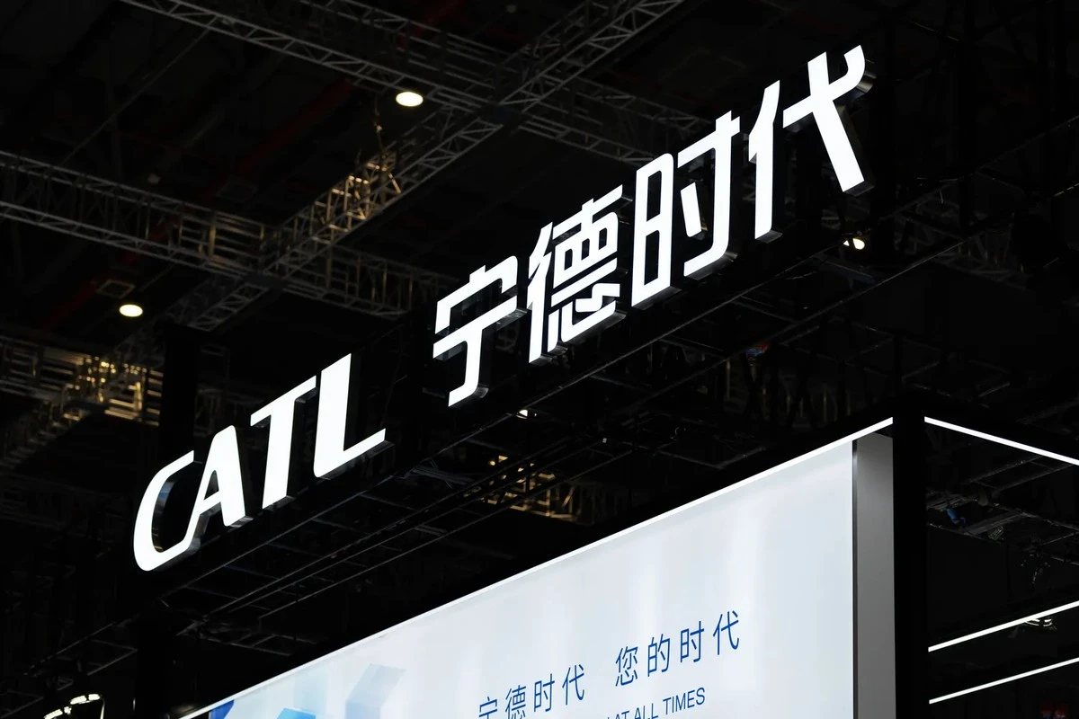 Grootste accuproducent ter wereld ontkracht mythes over EV-batterijen: CATL claimt dat de accu langer meegaat dan de auto zelf