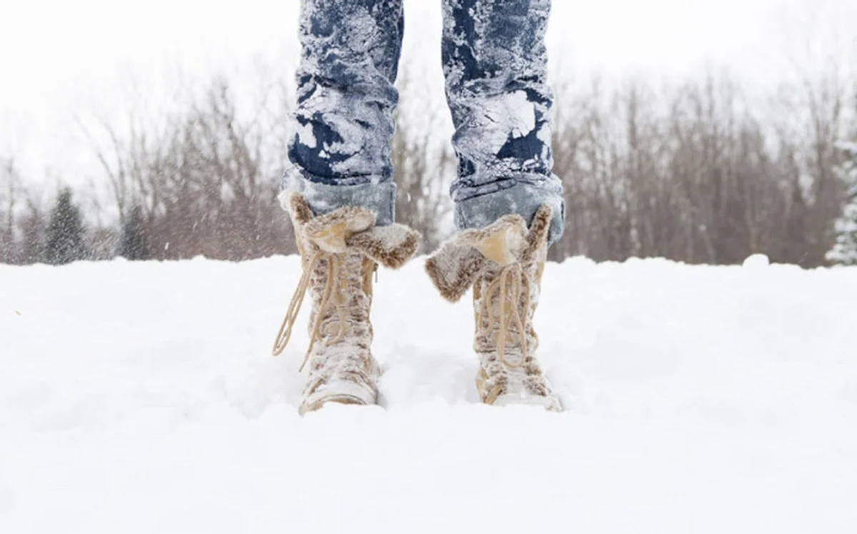 Plastic zakjes op je voeten: waarom skiërs dit trucje gebruiken bij sneeuw - image 2