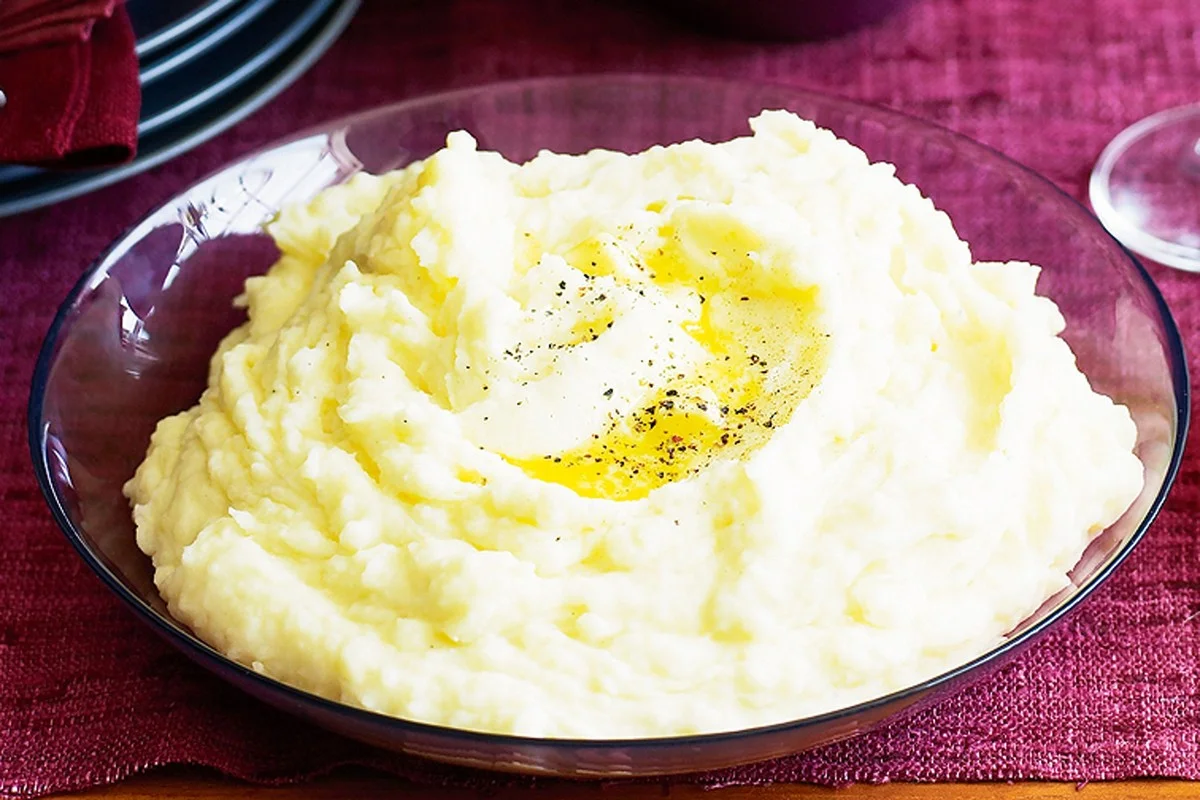 Waarom topkoks altijd een scheutje melk in de aardappels doen - image 1