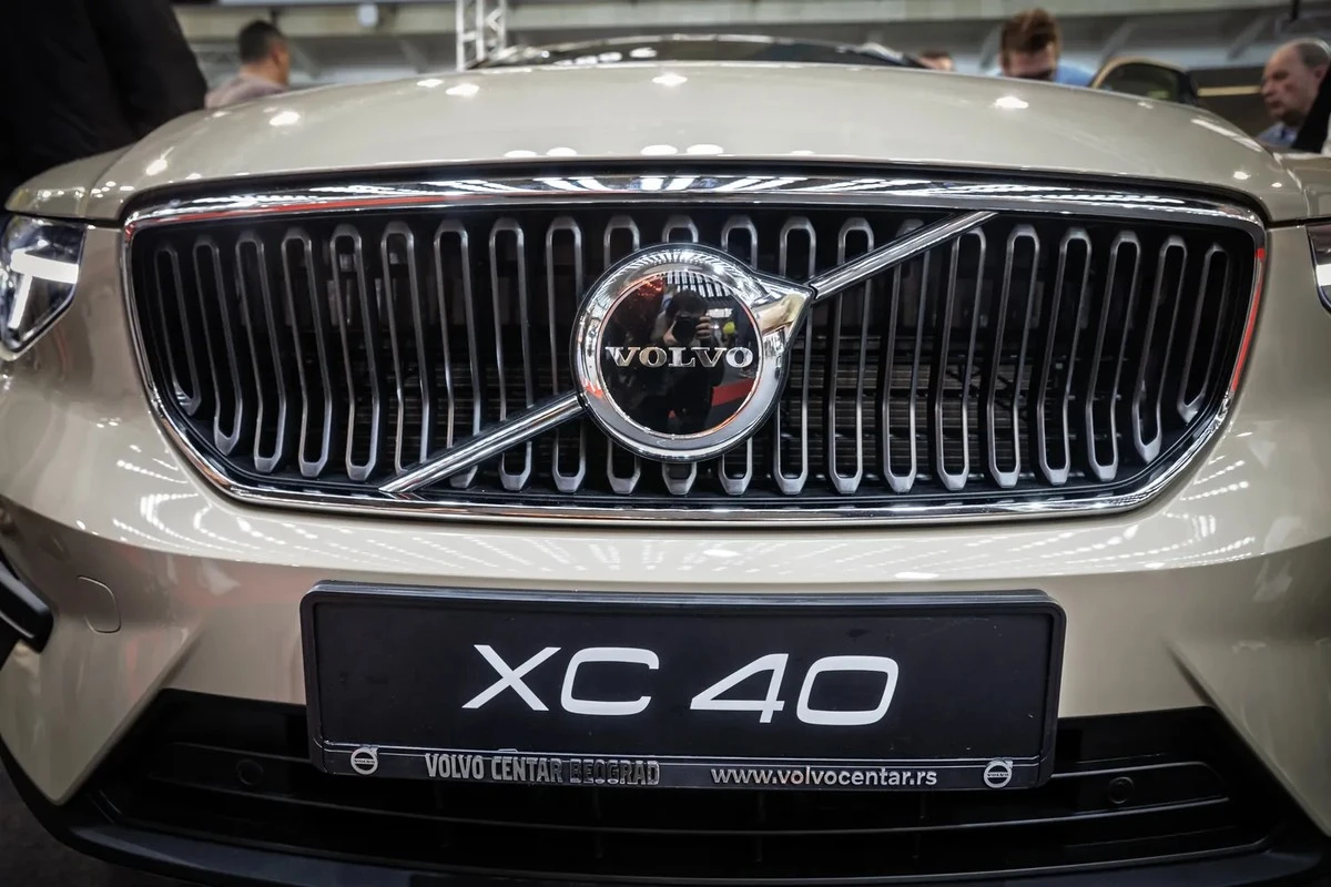 Waarom Volvo's de concurrentie verpletteren: auto's die zo ver zijn gereden dat hun kilometerstand legendarisch is