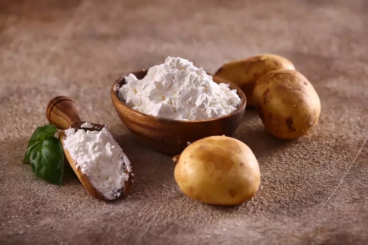 De Keukenkraam Redder: Dit Product Verwijdert Vet Haar Beter Dan Droogshampoo