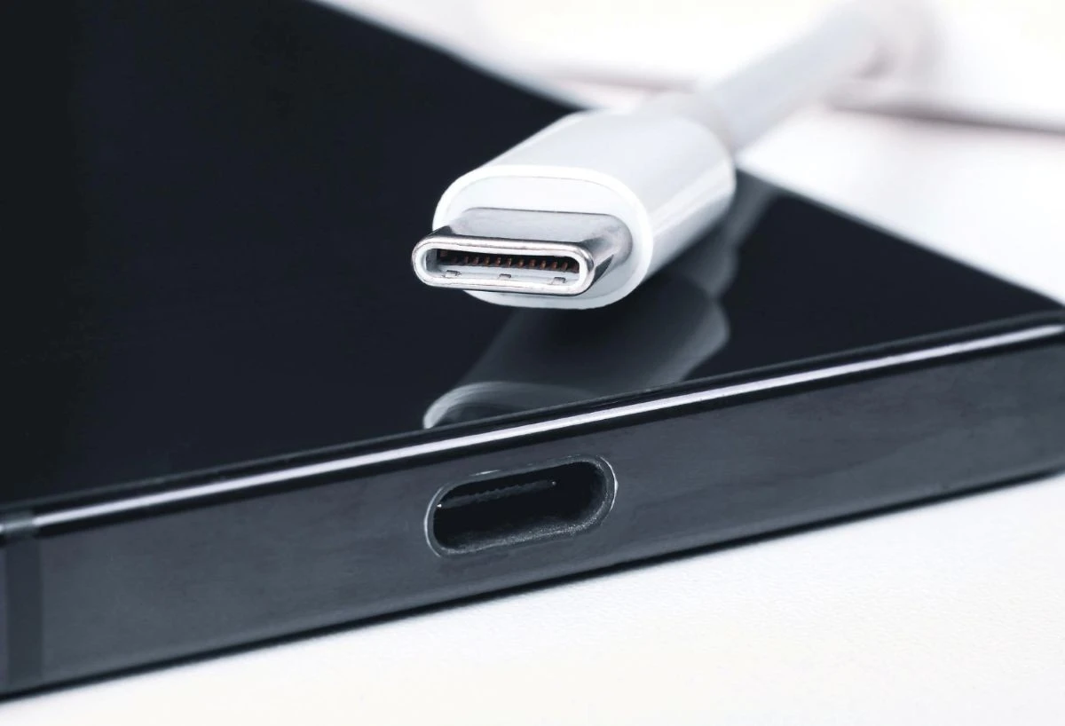 De verborgen superkrachten van jouw USB-C poort: meer dan alleen opladen