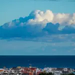 Europa's 2026 Zomer: Klimaatvoorspellingen Luiden Alarm voor Extreme Hitte en Stormen