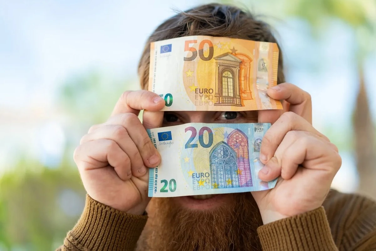 Geen spaarboekjes meer: februari opent voor 3 sterrenbeelden een geldstroom die alles verandert