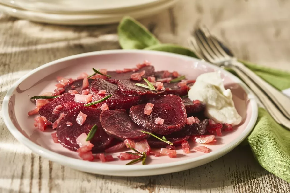 Koken met rode bieten: 25 minuten, geen geur en schone potten dankzij deze slimme techniek - image 1