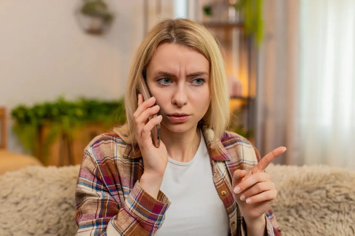 Nieuwe Oorlog voor Ouders: Is het echt je kind of AI aan de lijn?