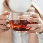 Pesticiden in je winterthee: wat zit er écht in die warme kop?