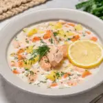 Suomiška Lohikeitto: De Noordse Krachtpatser Die Je Hart Verwarmt (En Je Gezond Houdt)