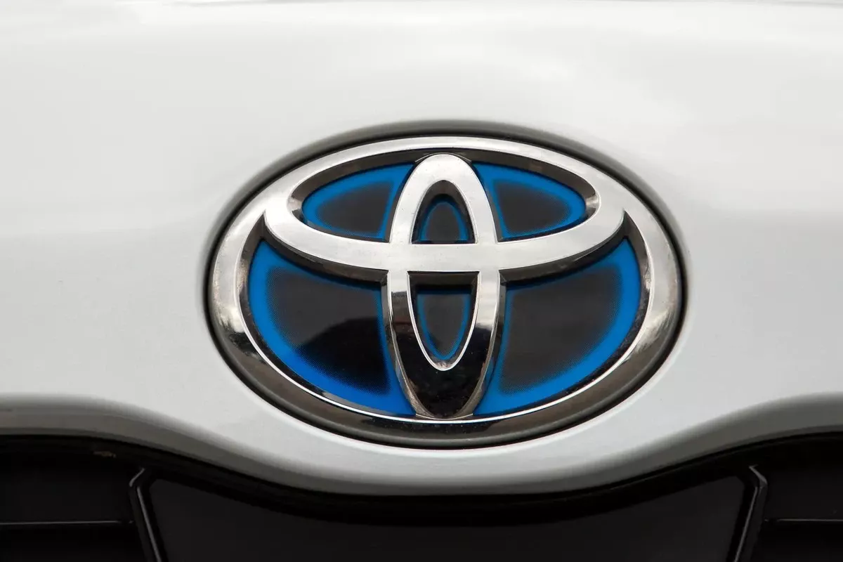 Toyota Yaris Electric: Hoe een stadsicoon herboren wordt als betaalbare EV