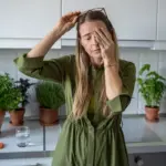 Twee nachten slecht slapen treft je darmen: onderzoek onthult gevaarlijke kettingreactie