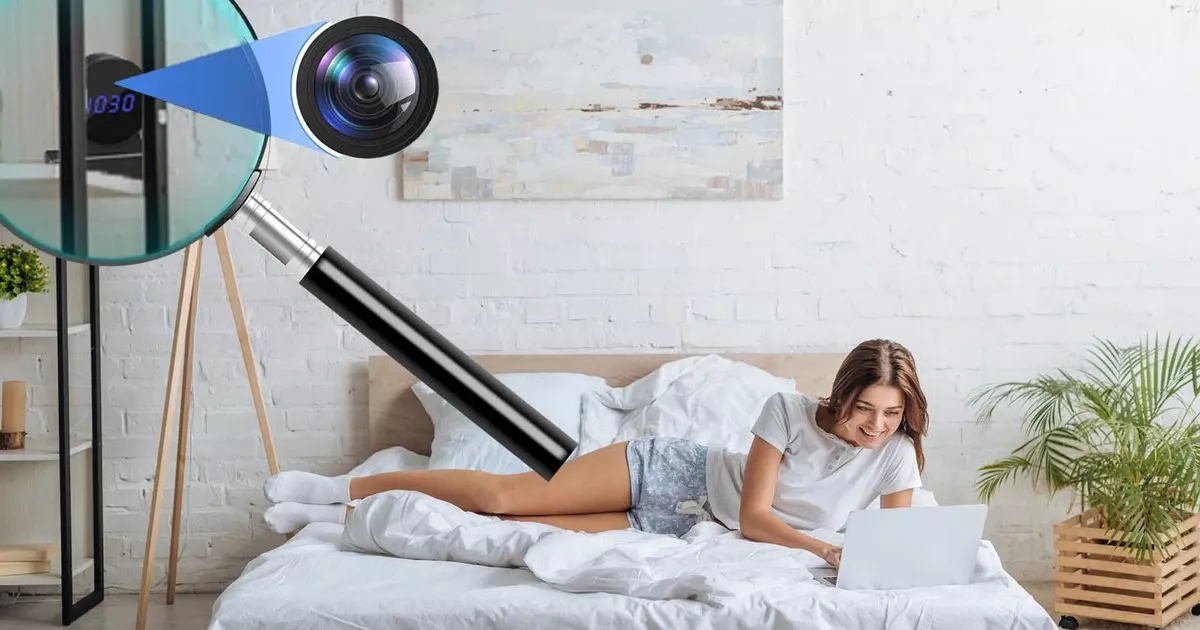 Verborgen camera's in hotelkamers? Zo controleer je snel of er geen spionageapparatuur is - image 1