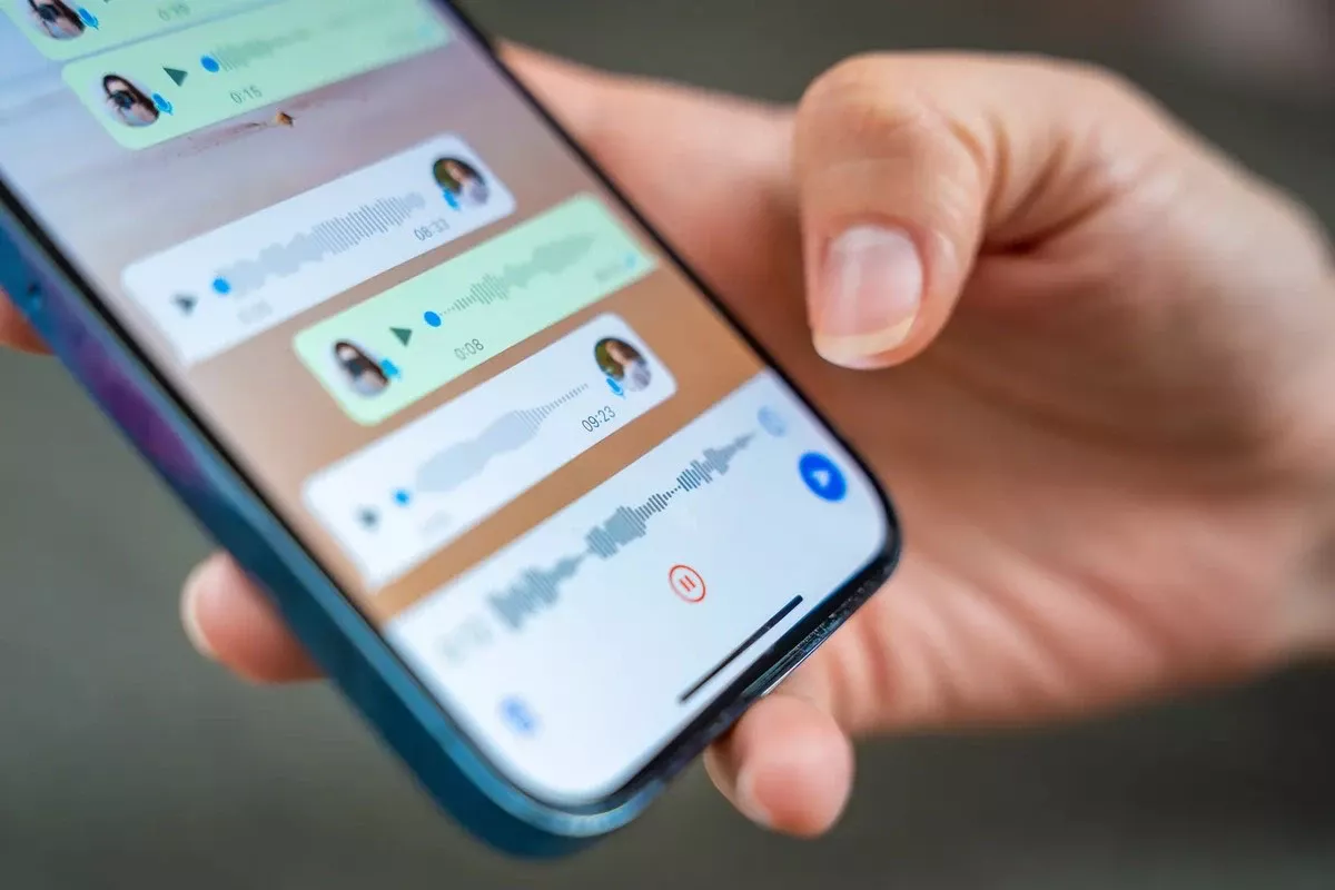 WhatsApp maakt groepsgesprekken minder frustrerend: zo voeg je nieuwe leden met context toe