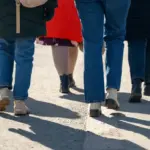 10.000 stappen is een mythe: hoeveel je écht moet lopen voor je gezondheid