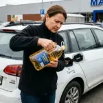 Waarom de dieselprijs naar €2,50 kan stijgen en automobilisten hun heil zoeken bij frituurolie