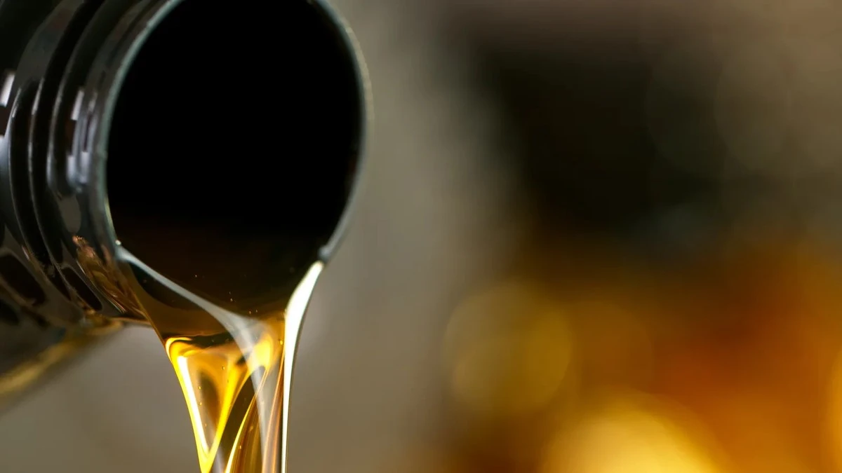 Waarom sommige automobilisten frituurolie in hun dieselauto gieten